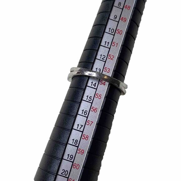 925 Sterling Silver Oval Cut Simulated Diamond Braided Band Ring Size 7 - Picture 4 of 6